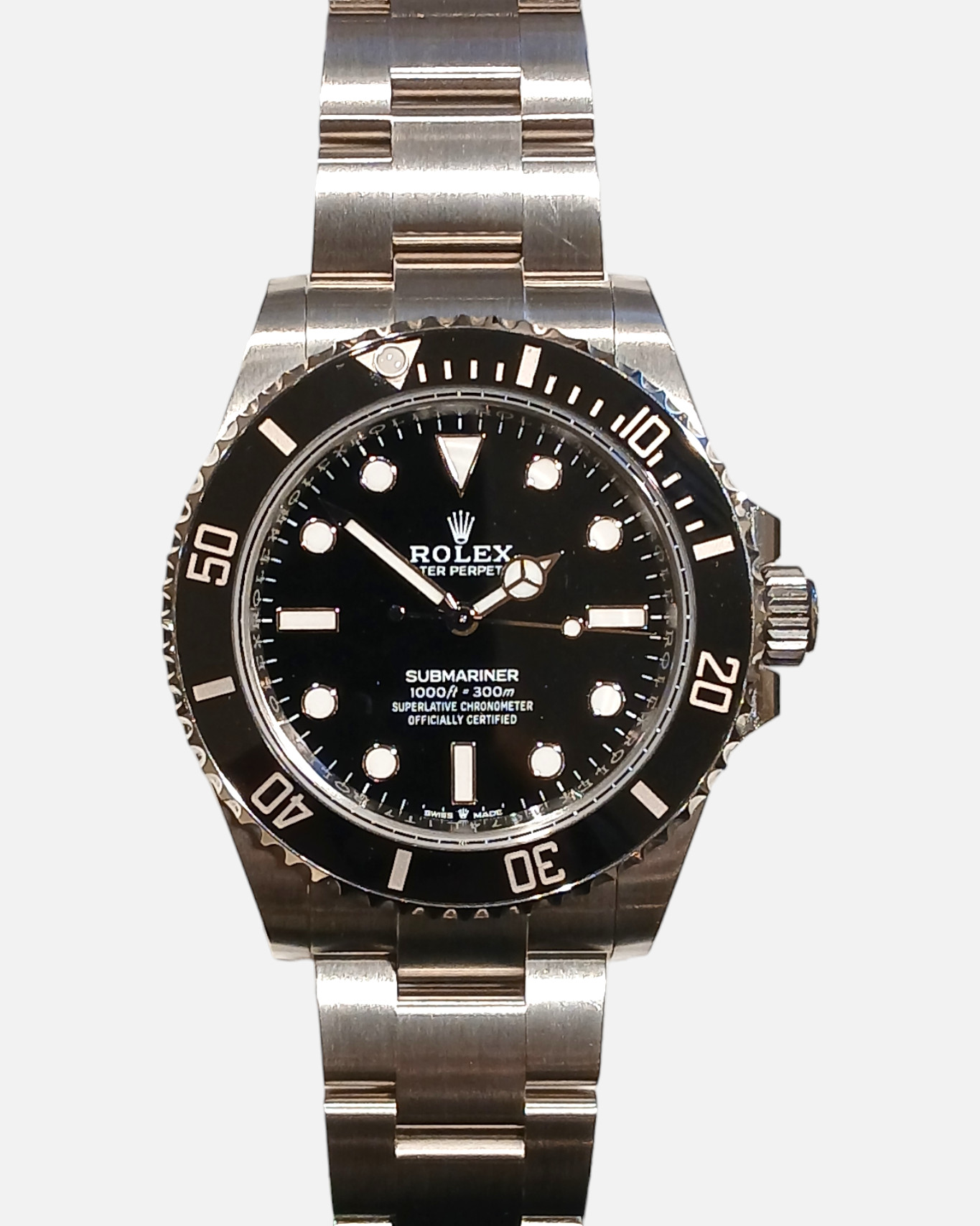 Preowned Rolex Submariner 124060